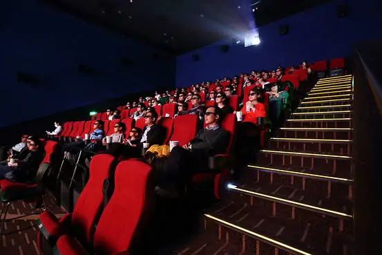 Китайский кинорынок идёт на поправку: кинотеатры возобновляют работу после нескольких недель застоя