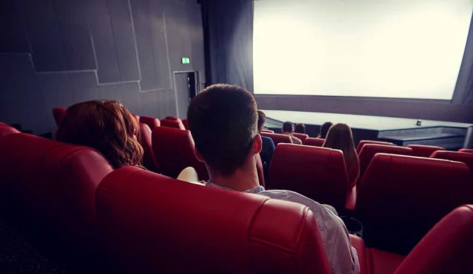 Кинотеатры Смоленской области закрылись спустя три дня после открытия