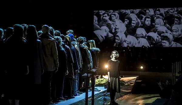 Завтра пройдёт онлайн-трансляция спектакля Кирилла Серебренникова «Похороны Сталина»