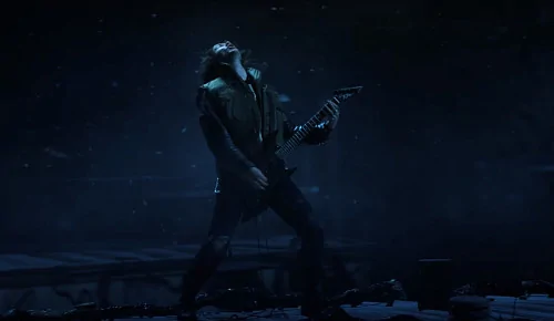 Трек Metallica возглавил рок-чарт iTunes благодаря «Очень странным делам»