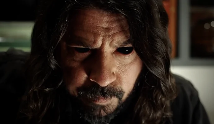 Foo Fighters встречаются с нечистью в проморолике фильма «Студия 666»