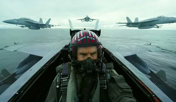 Том Круз заставляет пилотов понервничать в трейлере сиквела «Топ Гана»