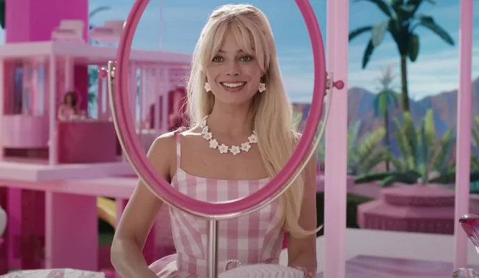Грета Гервиг всегда планировала использовать знаменитую песню Barbie Girl в «Барби»