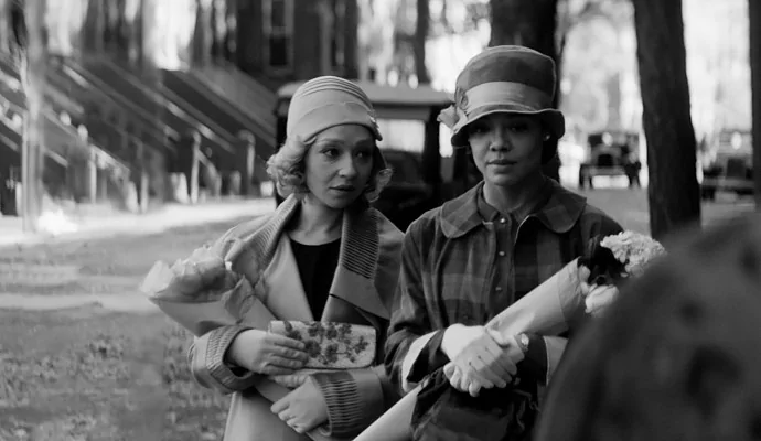 Netflix покажет один из главных фильмов фестиваля Sundance — режиссёрский дебют Ребекки Холл Passing