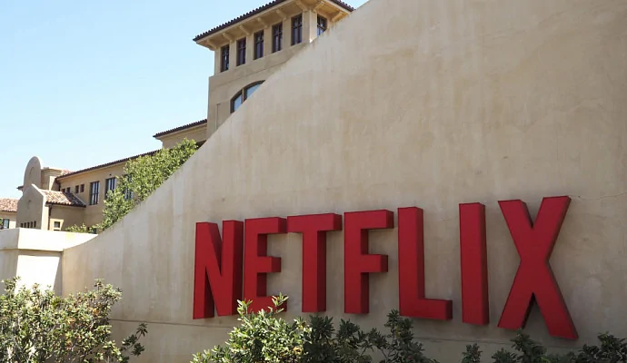 Ни дня без Netflix: потоковый сервис создаст фонд для материальной поддержки уволенных сотрудников киноиндустрии
