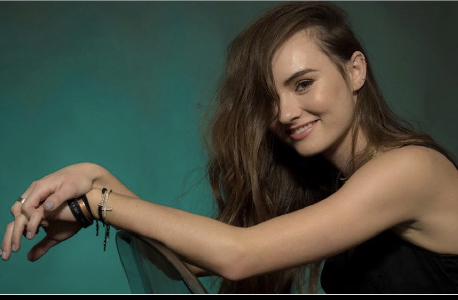 Үлкен ханымдарды ұнататындар