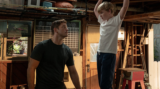 Крис Пратт и Линда Карделлини на первых кадрах фильма Way of the Warrior Kid