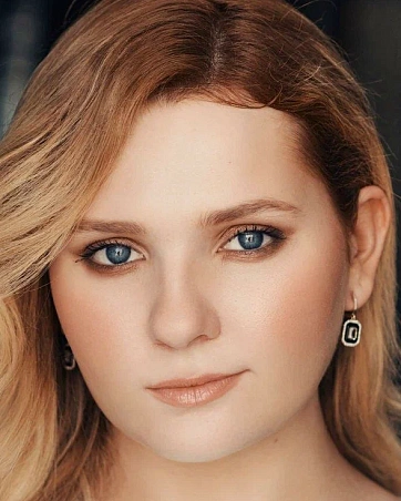 Эбигейл Бреслин