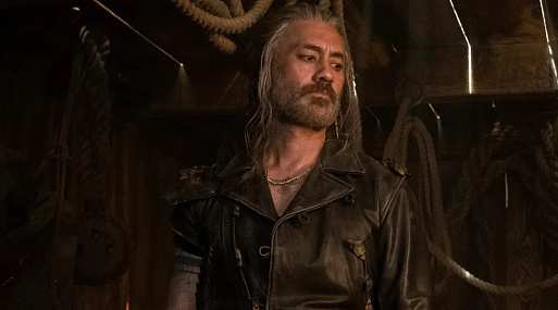 Чёрная борода — на первых кадрах 2 сезона «Наш флаг означает смерть»