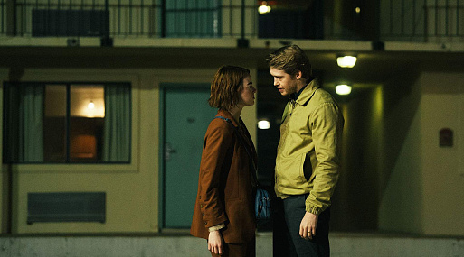 Эмма Стоун затеяла недоброе в отрывке из «Видов доброты»