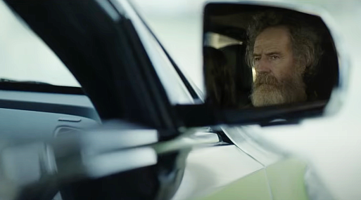 Брайан Крэнстон справляется с горем в тизере второго сезона сериала «Ваша честь»