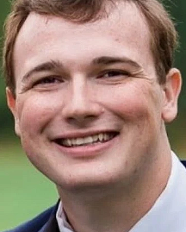 Брэндон Джеймс Олсон