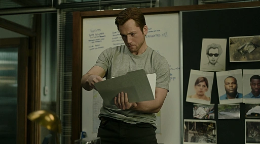 Тэрон Эджертон заменит Оскара Айзека в криминальной драме Kockroach