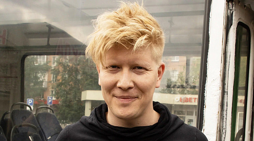 Сериал «Трансгуманизм Inc.» по роману Пелевина снимет Василий Бархатов