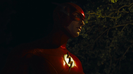 Энди Мускетти считает Эзру Миллера незаменимым в роли Флэша