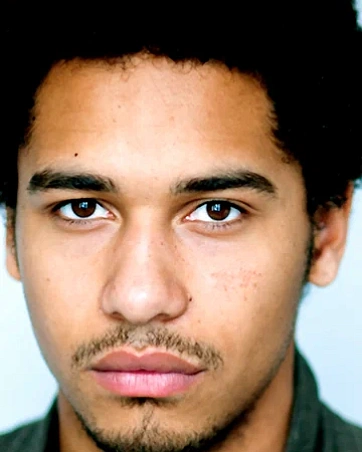 Эллиот Найт