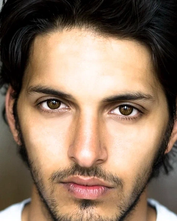 Шазад Латиф