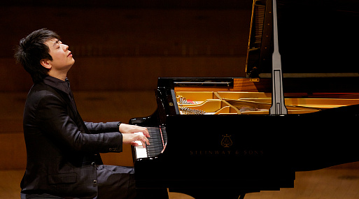 Рон Ховард снимет фильм о пианисте-виртуозе Лан Лане. Кандидатуру режиссёра уже раскритиковали