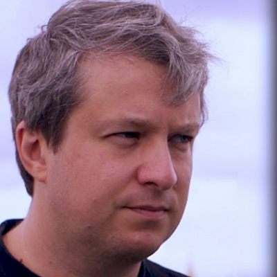 Антон Долин