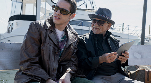 Пит Дэвидсон и Джо Пеши начали съёмки сериала «Бупкис»: фото