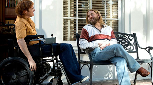 Джона Хилл считает своей лучшей работой роль в «Не волнуйся, он далеко не уйдёт». Но её никто не оценил из-за провала Amazon