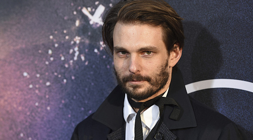 Сериал HBO «Идол» с Лили-Роуз Депп и The Weeknd остался без режиссёра