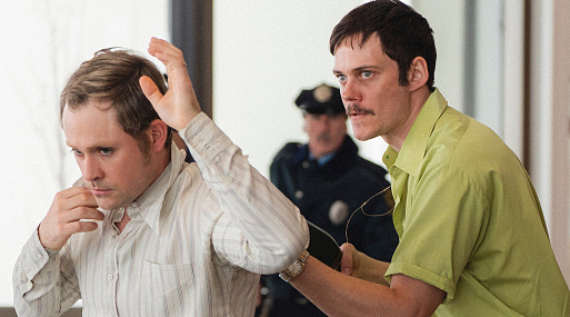 Тизер «Провода мертвеца» с Биллом Скарсгардом: угроза жизни в прямом эфире