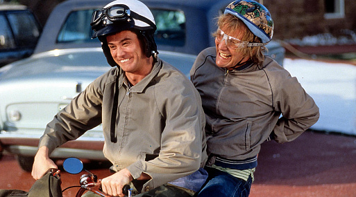 Джим Керри хотел сделать комедийный хоррор о съёмках «Тупого и ещё тупее 2»