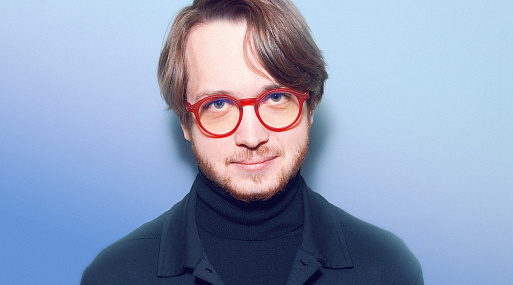 «Люди не доверяют не потому, что они воспитаны в культуре, где НЛО — зло. Они не доверяют, потому что они сами такие»: Кирилл Фокин про фильм «Петрополис»