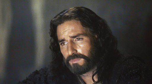 Джеймс Кэвизел не вернётся к роли Иисуса в «Воскресении Христа» Мэла Гибсона