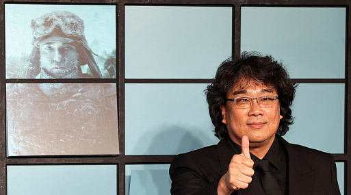 Состоялась мировая премьера «Микки 17»: Пон Джун-хо и Роберт Паттинсон не подвели