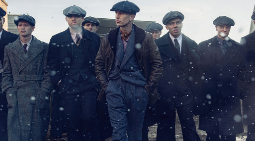 Мегахороши: Барри Кеоган и Ребекка Фергюсон на кадрах фильма «Острые козырьки: Бессмертный человек»