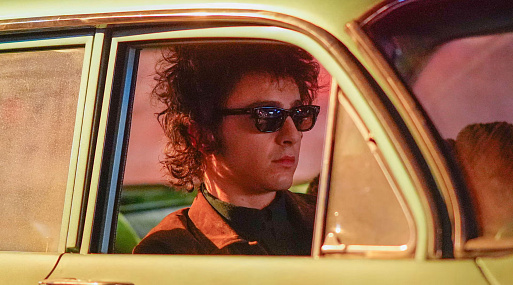 Пресса в восторге от байопика Боба Дилана с Тимоти Шаламе