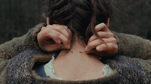 Фолк-хоррор «Одержимая»: дьявольская баня