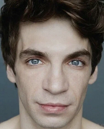 Даниил Вахрушев