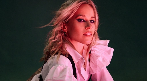 Энни Хэмилтон достанет нож в детективе «Очнись, мертвец»