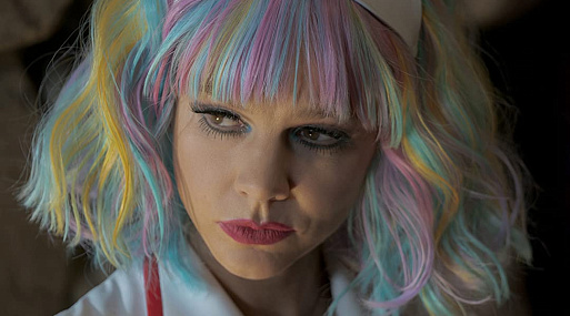 По дороге к «Оскару»: фильмы «Девушка, подающая надежды» и «Борат 2» получили премию Гильдии сценаристов Америки