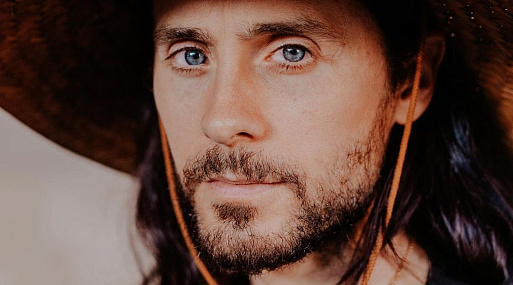 Джаред Лето только сегодня узнал о пандемии коронавируса, вернувшись из двухнедельного ретрита в пустыне