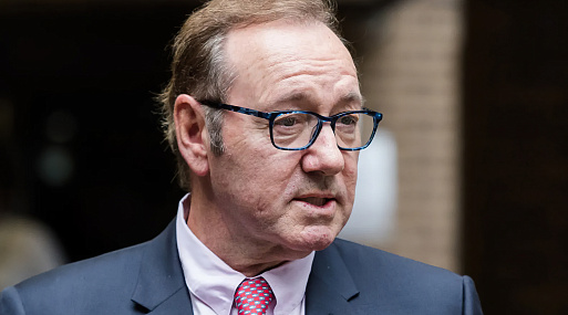 Кевина Спейси продолжают бойкотировать