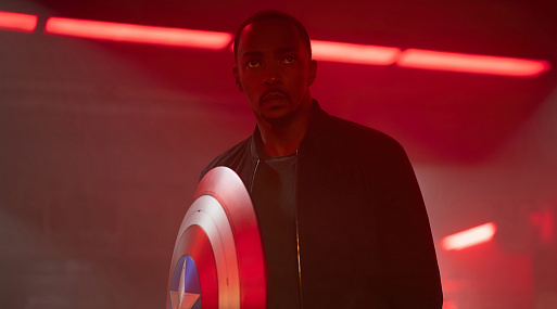 Энтони Маки на новом промо-кадре «Капитана Америка: Новый мир»