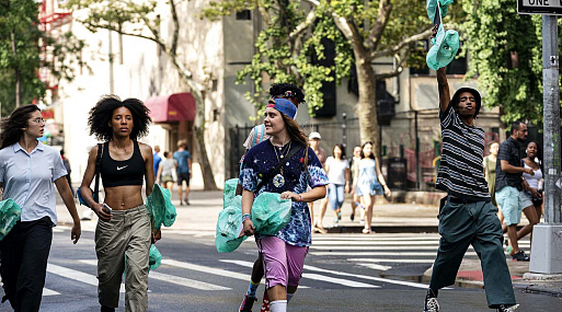 HBO продлил подростковый сериал «Бетти» на второй сезон