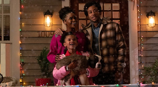 Трейлер рождественской комедии «Пробираясь через снег»