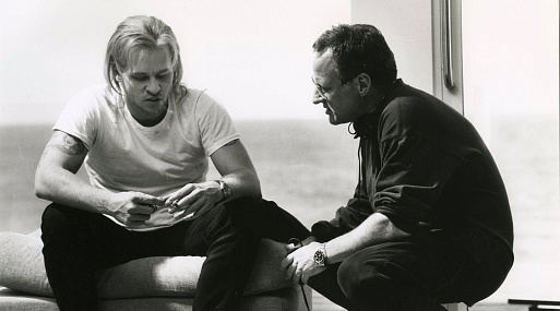 Майкл Манн почтил память Вэла Килмера