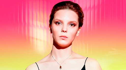 В будущее возьмут меня: Василиса Перелыгина – о гранях возможного, Богомолове и сценарии мечты