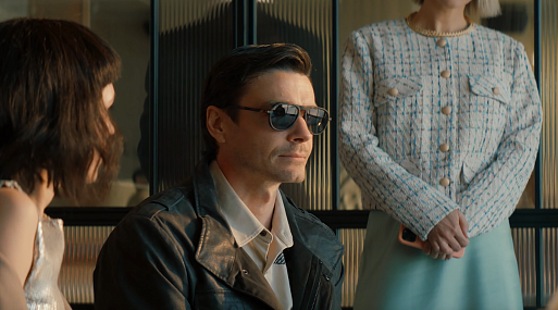 Максим Матвеев в новой тизер-сцене криминальной драмы «Чужие деньги»