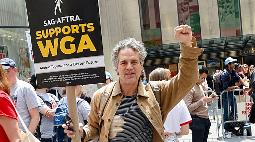 13 недель тишины: что происходит с забастовками сценаристов и актёров в США прямо сейчас