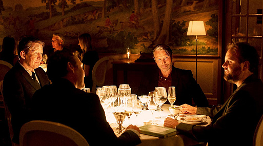 «Ещё по одной»: вышел трейлер нового фильма Томаса Винтерберга с пьющим во имя науки Мадсом Миккельсеном