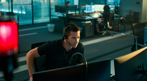 Триллер «Виновный» с Джейком Джилленхолом выйдет на Netflix в октябре