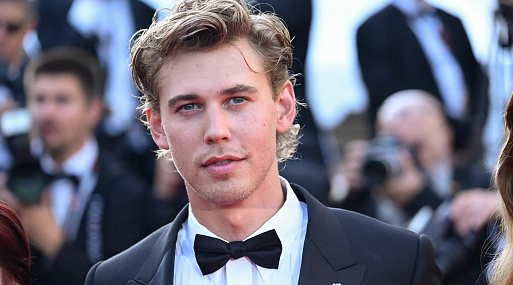 Остину Батлеру наняли репетитора, чтобы он не разговаривал как Элвис