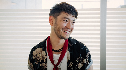 Стартовали съёмки драмеди «Циники» от Okko